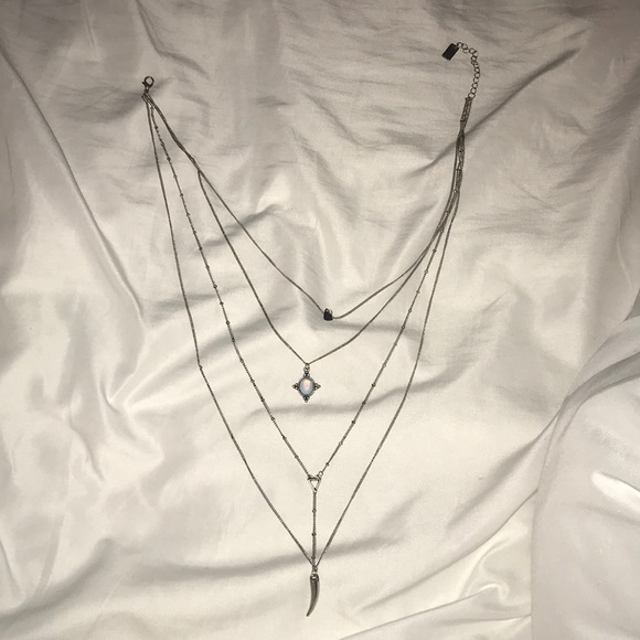 American Eagle Outfitters Jewelry - necklace